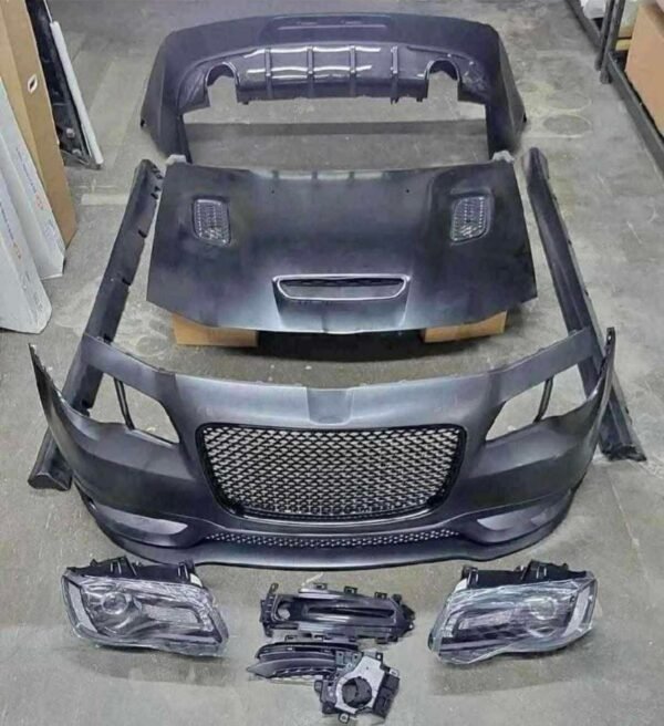 Chrysler 300 hood , front bumper, rear bumper, headlight and fog lights