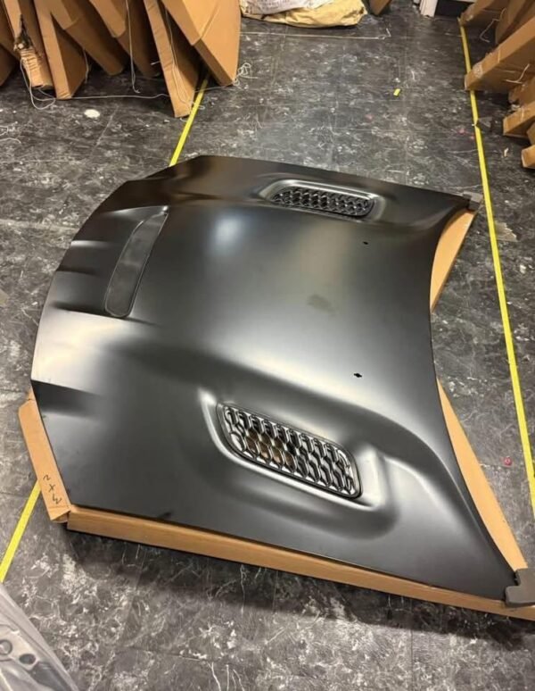 Chrysler 300 hood